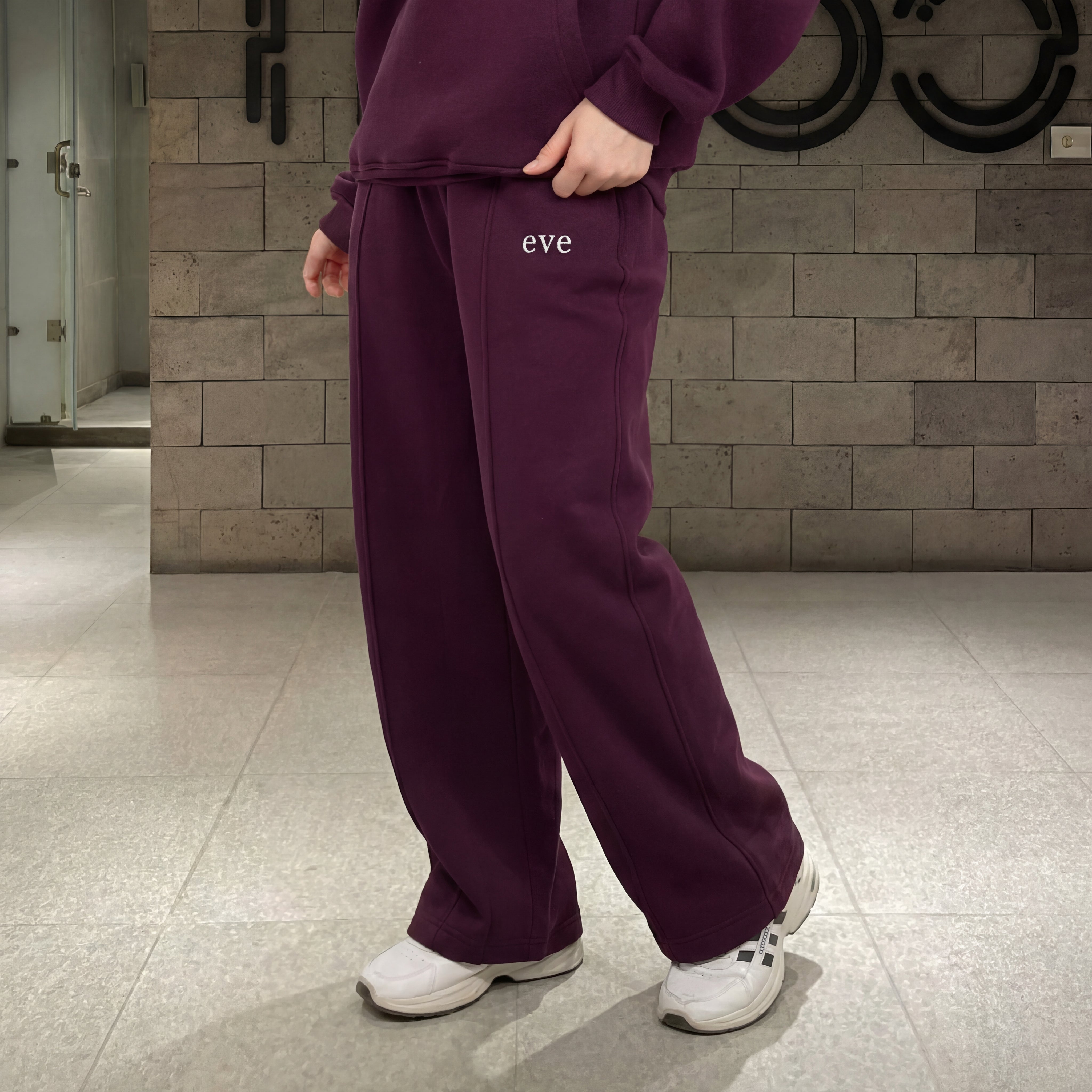 Everyday Wide Leg Sweatpants